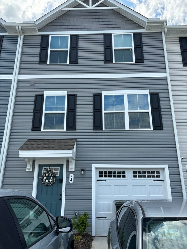 Building Photo - 74 Clara Ct
