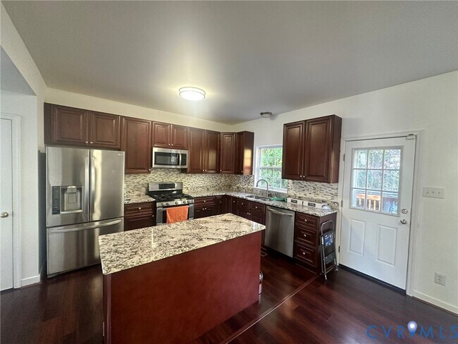 Building Photo - 11465 Abbots Cross Ln