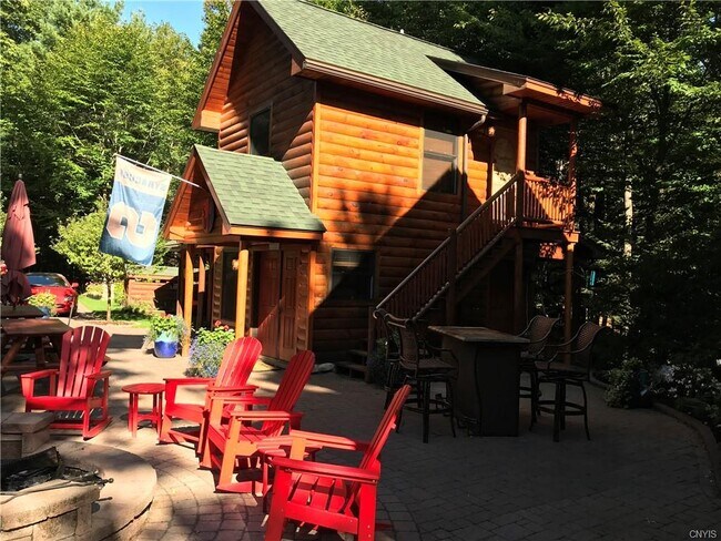 Building Photo - 52 Buck Lake Rd