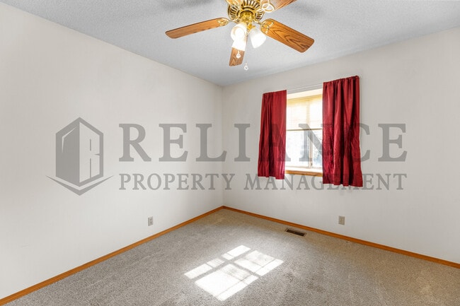 Building Photo - 8502 W Westlawn Cir
