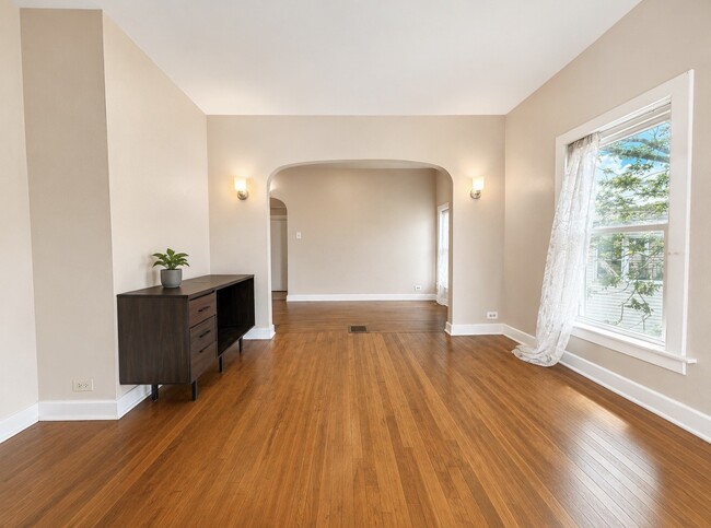 Building Photo - 274 Chenango St