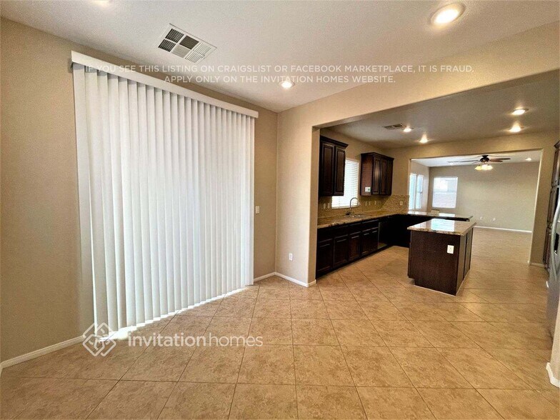 Building Photo - 10386 Timber Star Ln