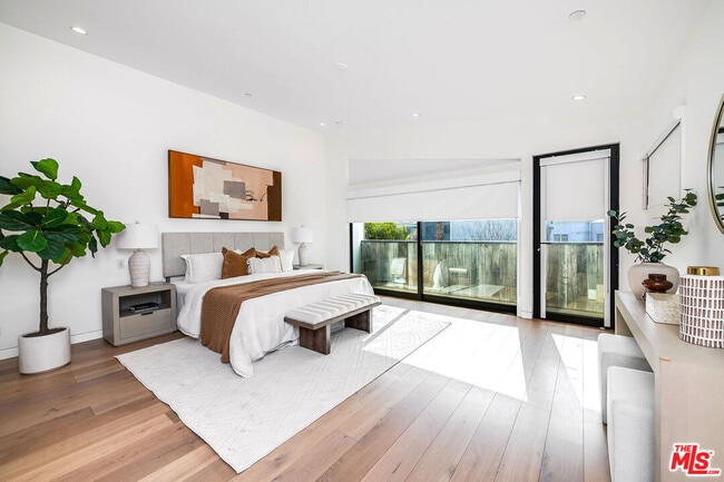 Building Photo - 1620 Electric Ave