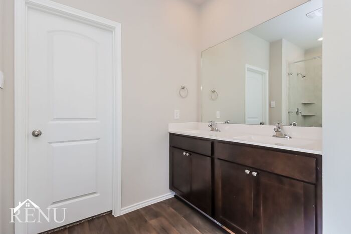 Building Photo - 6420 Banana Bay Ct