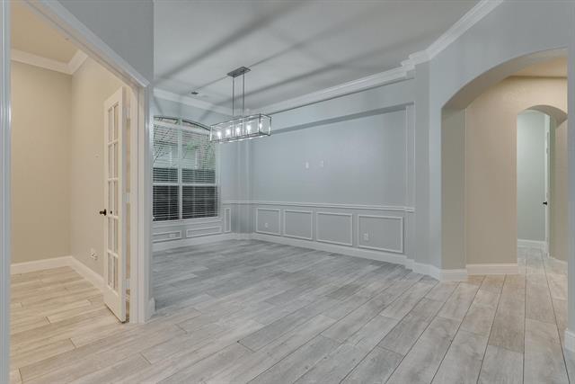 Building Photo - 1500 Bonham Pkwy