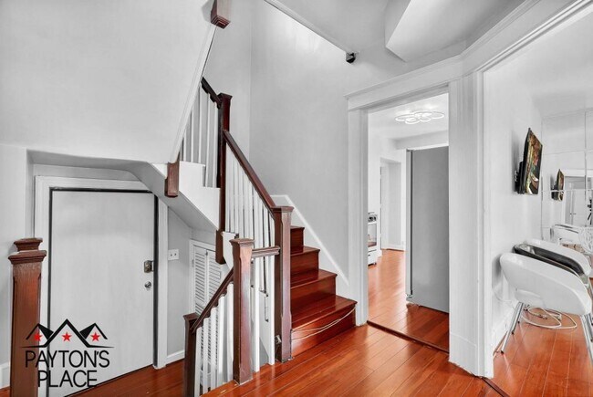 Building Photo - 4820 13th St NW #2