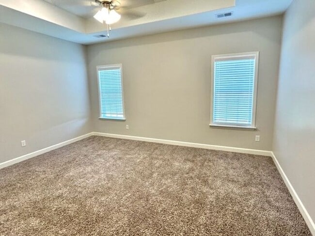 Building Photo - Now Leasing a 4-Bedroom 2.5 Bath Home in M...