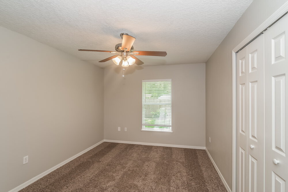 Building Photo - 12202 Glenn Hollow Dr