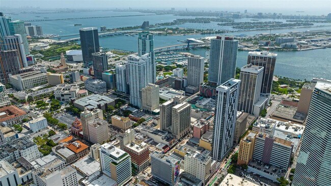 Building Photo - 151 SE 1st St