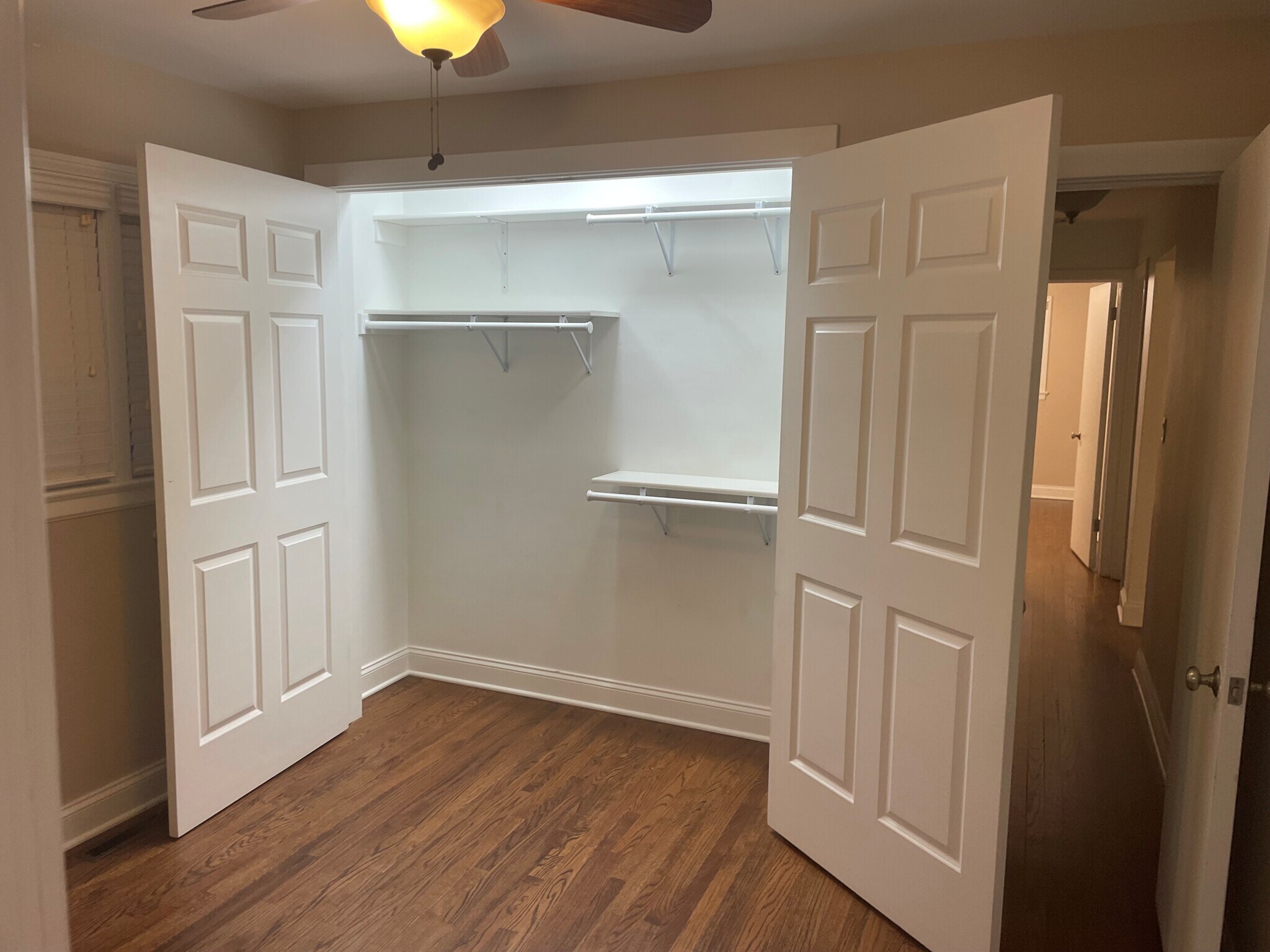 Building Photo - 111 S Lorraine Rd