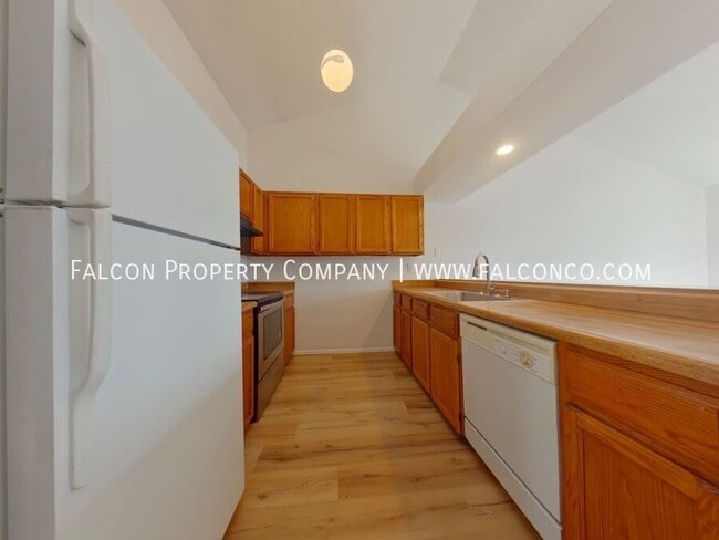 Building Photo - 4527 Lamplighter Cir