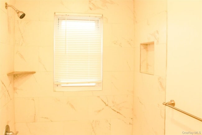 Building Photo - 121 Nassau Blvd