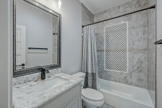 Building Photo - 11315 Alcott Dr