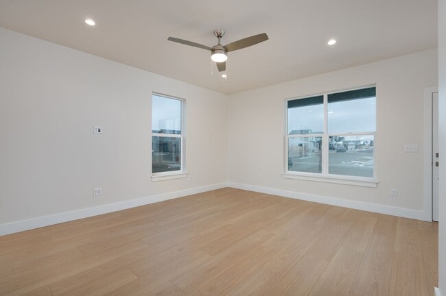 Building Photo - 4 Bed, 3 Bath - New build in Westpost, Belgrade