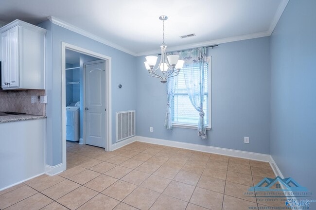 Building Photo - 4620 Carrington Blvd SE