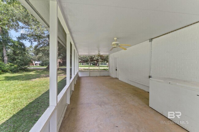 Building Photo - 321 AL-59