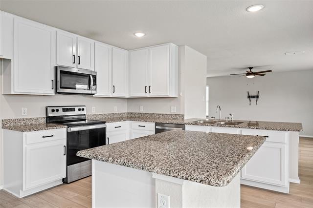 Building Photo - 7904 Schooner Dr.