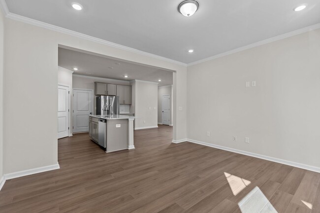 Building Photo - Gorgeous New Construction, 3 Bed, 2-Car Ga...