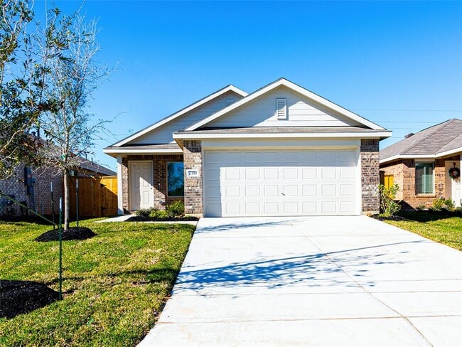 Primary Photo - 7351 Gorrion Dr