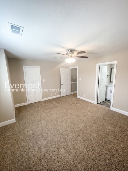 Building Photo - 3385 Polly Dr