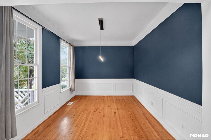 Building Photo - 8006 Crenshaw Ln