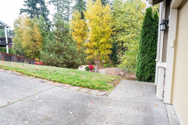 Building Photo - 4014 203rd St Ct E