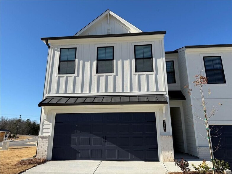 Building Photo - 7253 Mulberry St