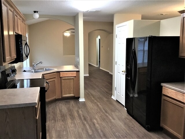 Building Photo - 8715 Snow Goose