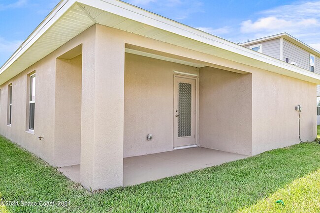 Building Photo - 1059 Grantham Ln