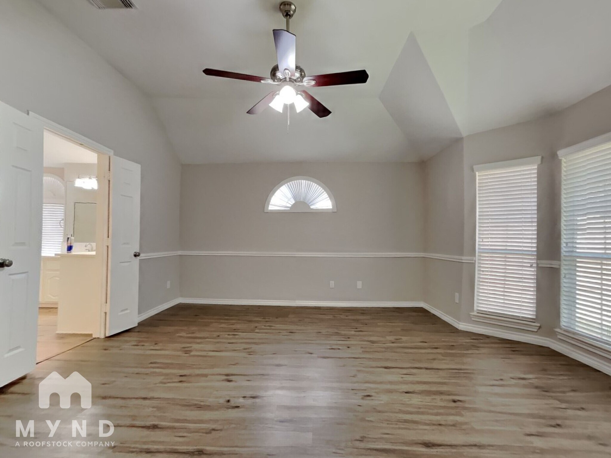 Building Photo - 22902 Creekside Gate Ct