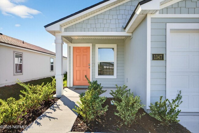 Building Photo - 1347 Little Heron Pl