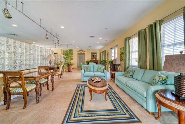 Building Photo - 17735 Gulf Blvd