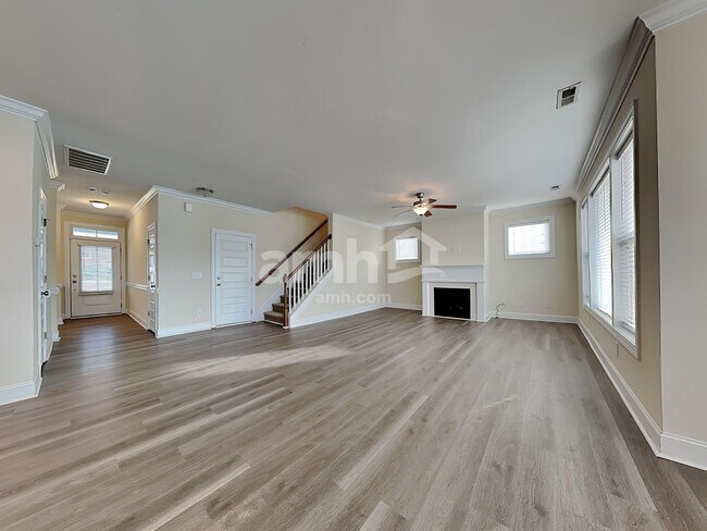 Building Photo - 336 Plott Hound Ln