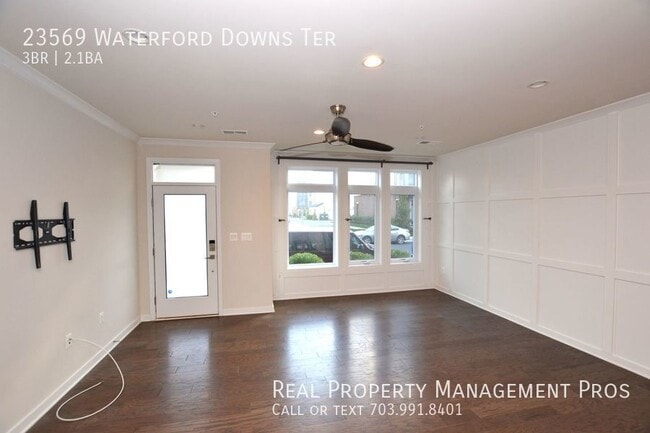 Building Photo - 23569 Waterford Downs Terrace