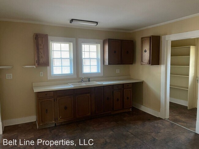 Building Photo - 2 br, 1 bath House - 550 Marianna St