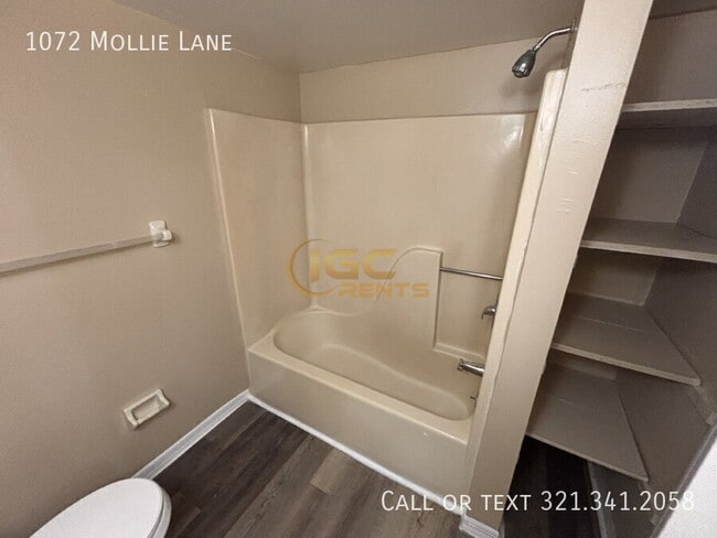 Building Photo - 1072 Mollie Ln