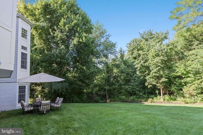 Building Photo - 12980 Highland Oaks Ct