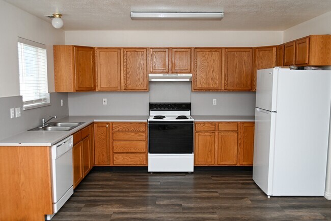 Building Photo - 1394 N 290 W