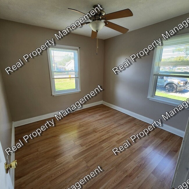 Building Photo - Three Bedroom South Hammond Ranch