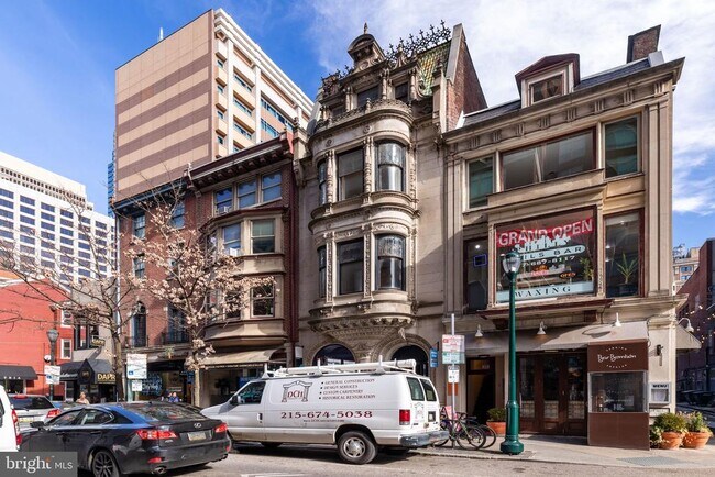 Building Photo - 131 S 18th St