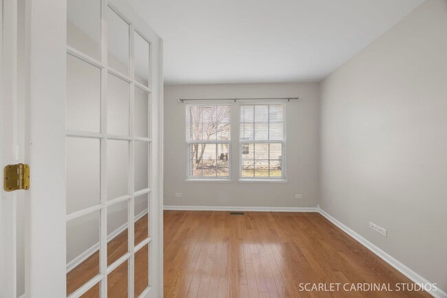 Building Photo - 413 Blue Ridge Dr