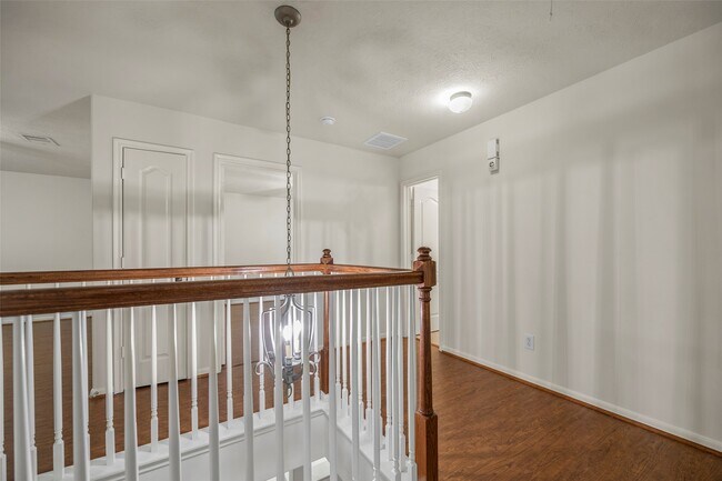 Building Photo - 11515 Timberly Park Ln