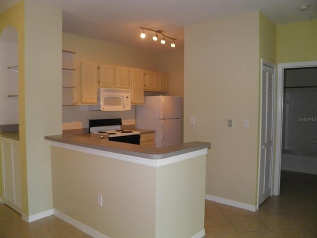 Building Photo - 8907 Legacy Ct