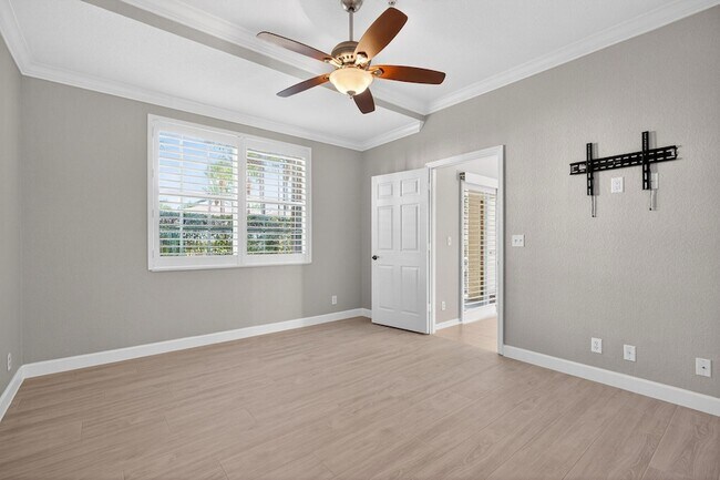 Building Photo - 160 Village Blvd