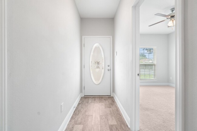 Building Photo - 8459 Crissy Ln