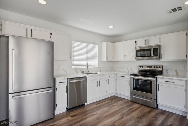 Building Photo - 86 Quiet Desert Ln