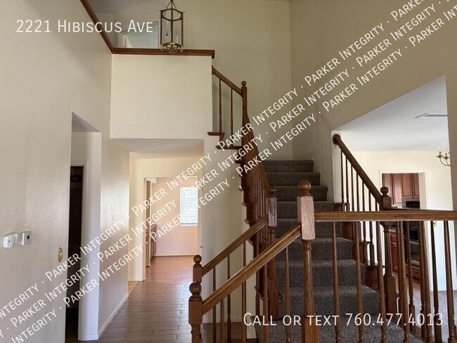 Building Photo - 2221 Hibiscus Ave