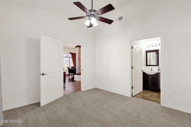 Building Photo - 5431 E Shea Blvd