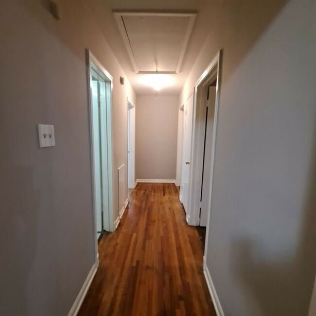 Building Photo - 1484 Haywood Ave