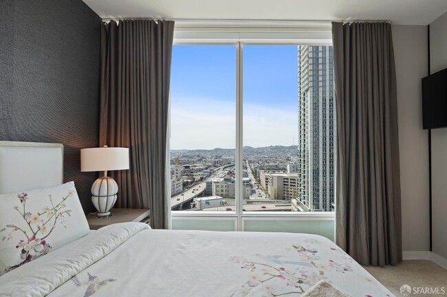 Building Photo - 401 Harrison St